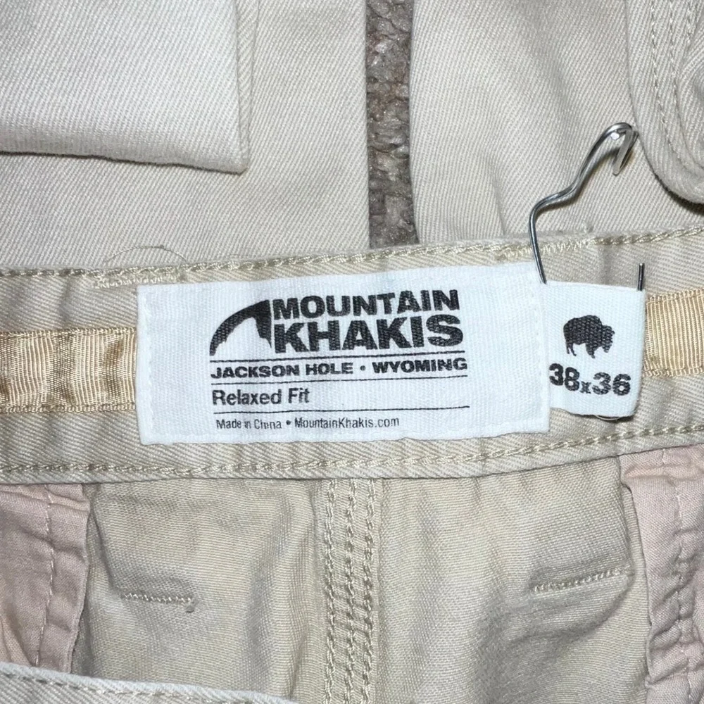 Mountain Khakis classic khaki